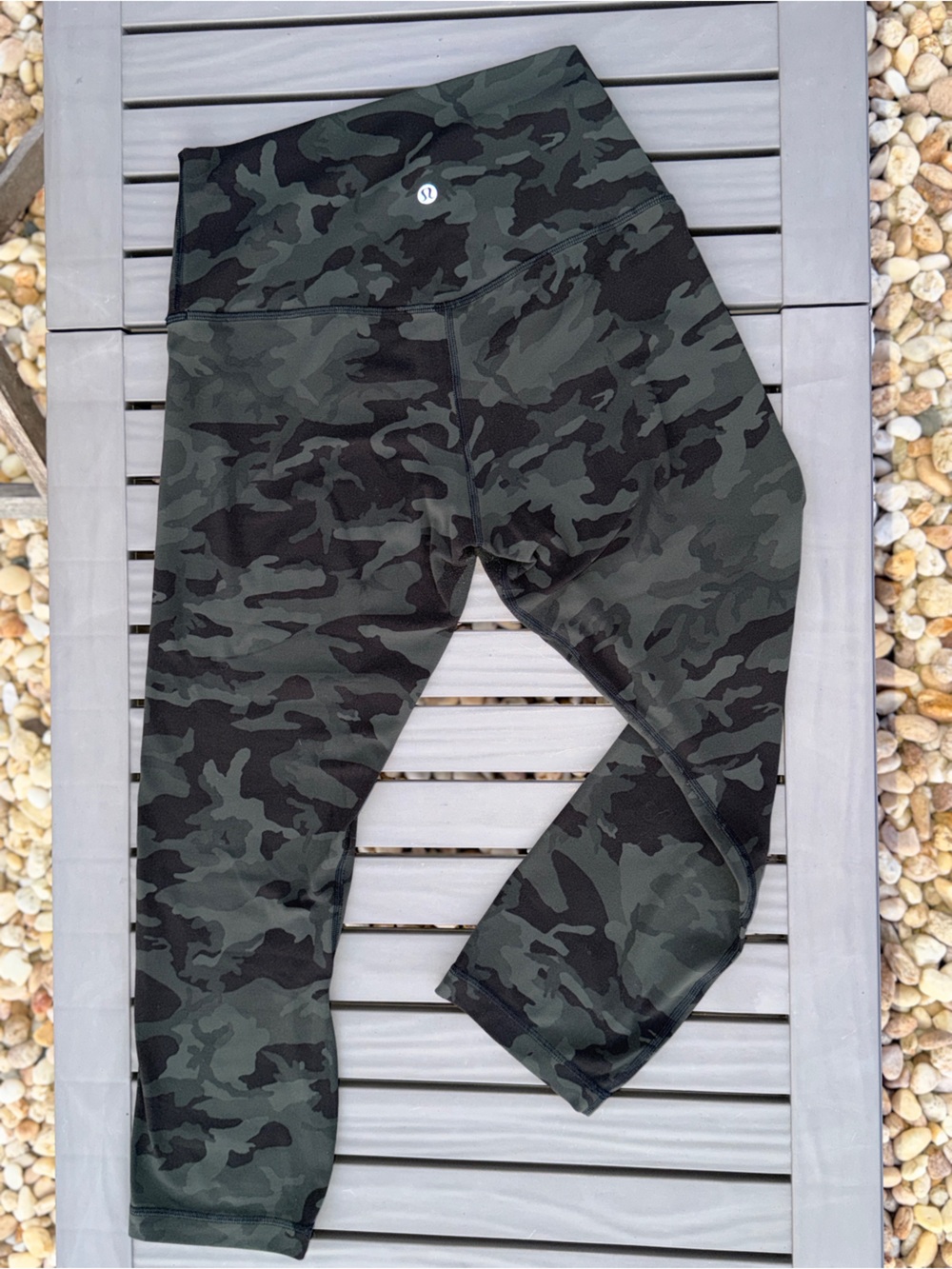 Lululemon Camouflage capris Performance leggings - Green Camo